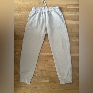 Nike Beige Joggers 🤍 Classic Comfort & Minimalist Style | Size S